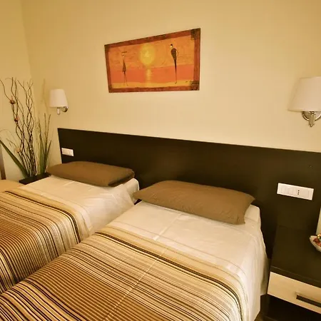 Alba Romana Πανσιόν 4*