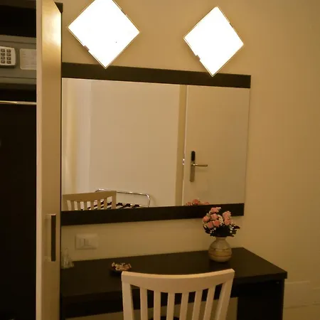 בית הארחה Alba Romana 4*